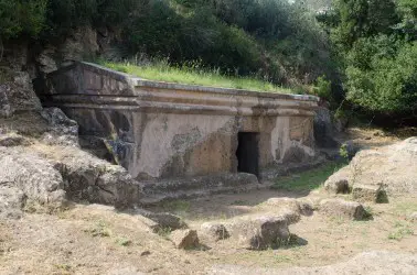 Le Necropoli di Tuscania